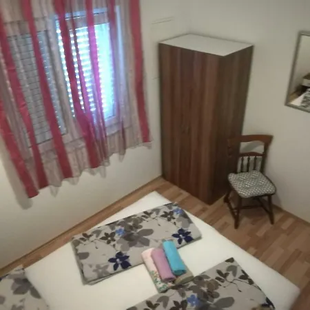 Veronika Appartement *